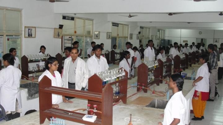 Aarupadai Veedu Medical College Pondicherry Facilities photo 3